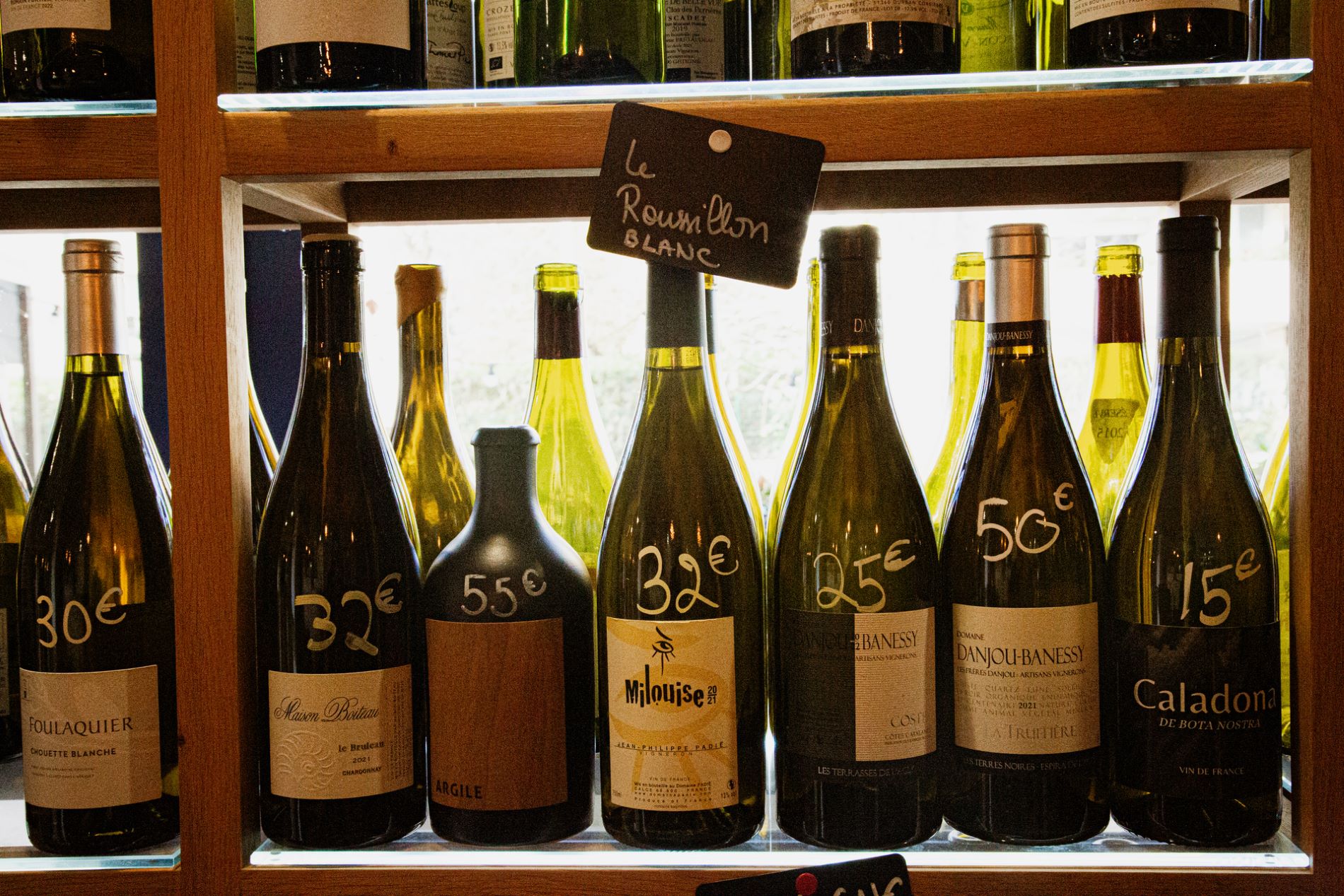 Une Cave à Vin Unique pour Déguster les Meilleurs Crus